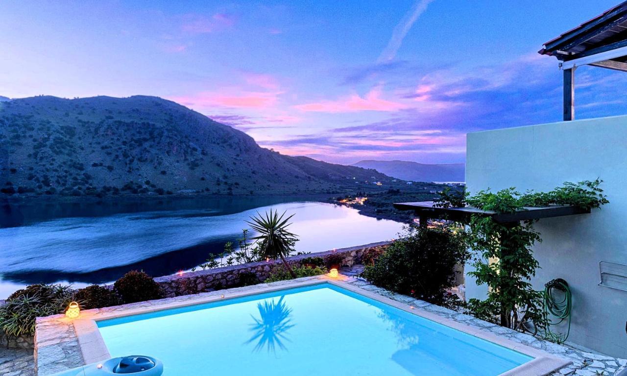 Du Lac Villas Kournás Exterior foto